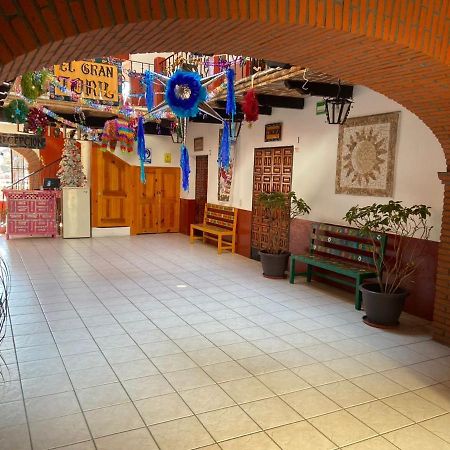 Hotel El Gran Toril Taxco de Alarcon Exterior foto