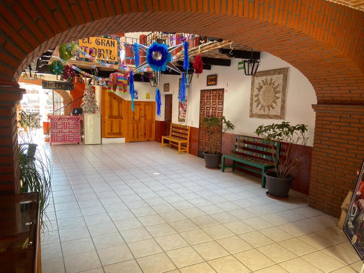 Hotel El Gran Toril Taxco de Alarcon Exterior foto