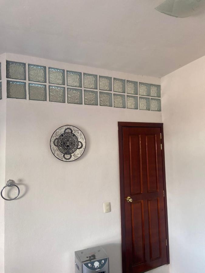 Hotel El Gran Toril Taxco de Alarcon Exterior foto