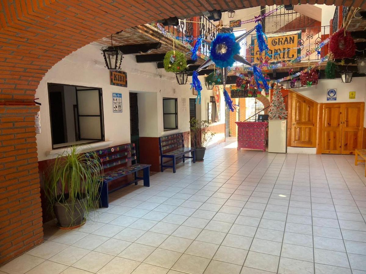 Hotel El Gran Toril Taxco de Alarcon Exterior foto